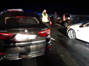 Hromadná nehoda u Svijan