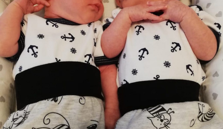 Natálka a Matěj Pojarovi