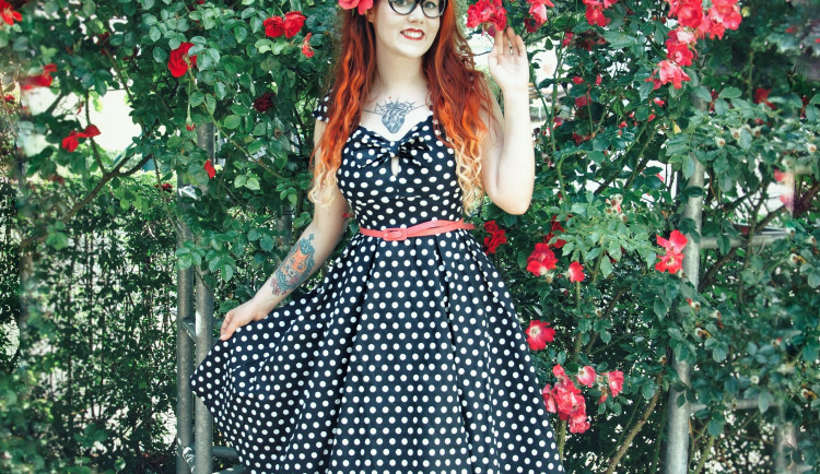 Šaty dělaj(í) ženy