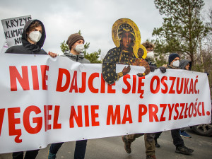 Demonstrace u polského dolu Turów