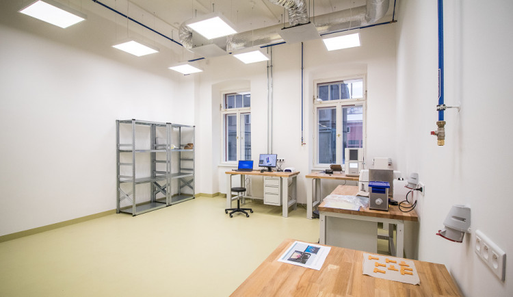 Zrekonstruovaná Střední škola řemesel a služeb na Podhorského ulici