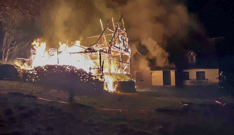 Požár stodoly ve Zdislavě
