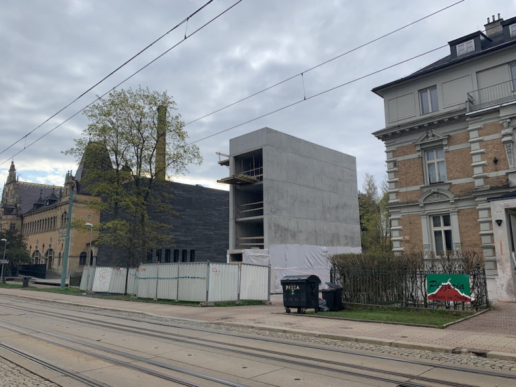 Stavba penzionu na Masarykově třídě