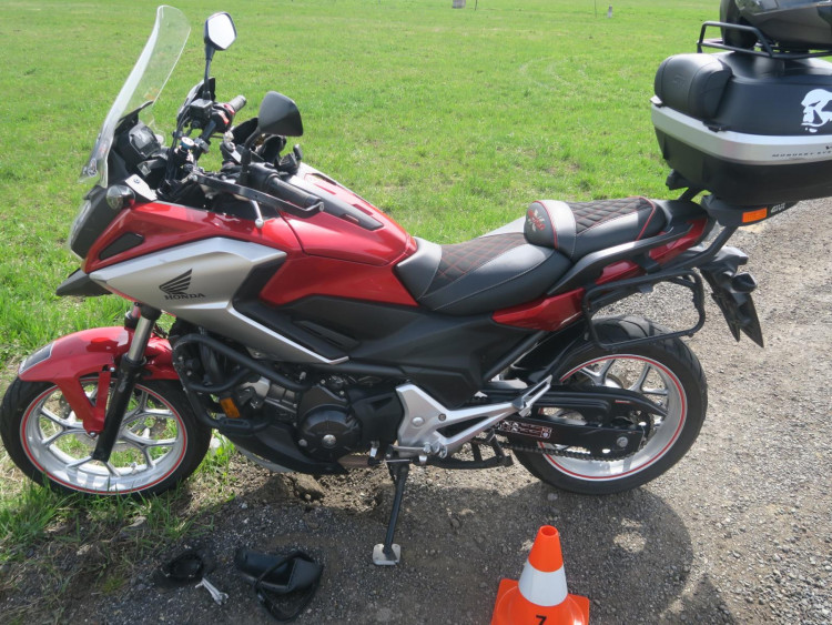 Nehoda motorek u Loužnice