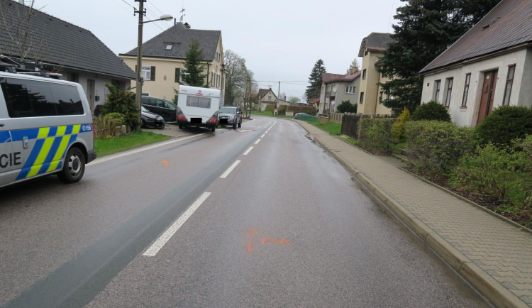 Autu se za jízdy odpojil přívěs