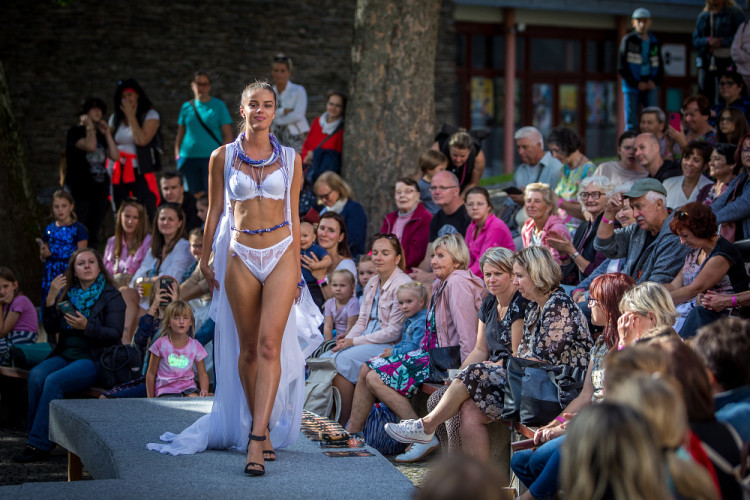 Křehká krása 2023