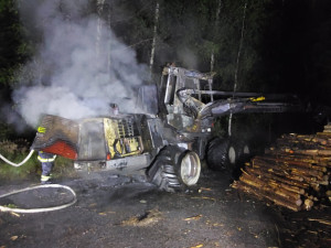 Požár harvestoru v Jindřichovicích