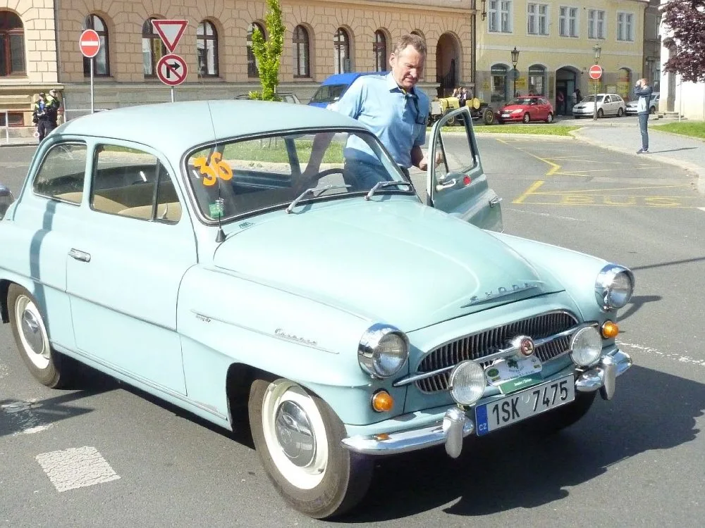 Jedna z legend automobilového sportu Svatopluk Kvaizar.