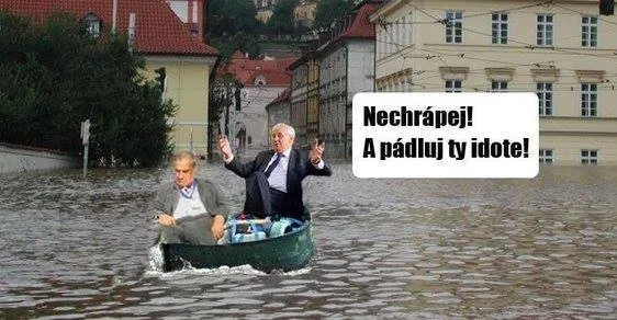 Neunikli ani prezident a ministr zahraničí, muži ve věčném sporu.