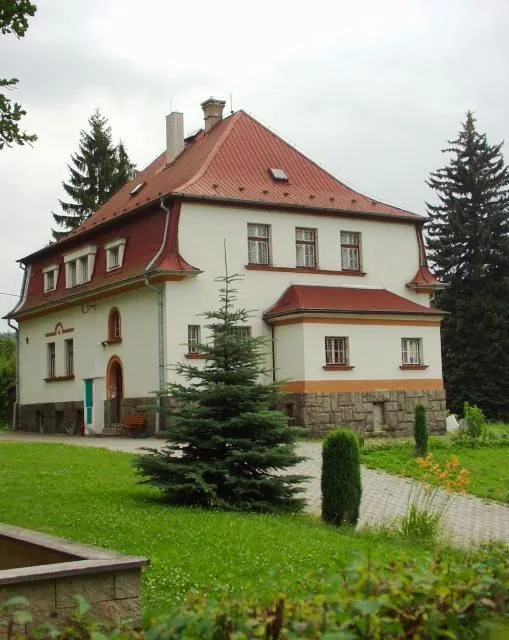 Půvabná vila v Proseči nad Nisou. K mání.