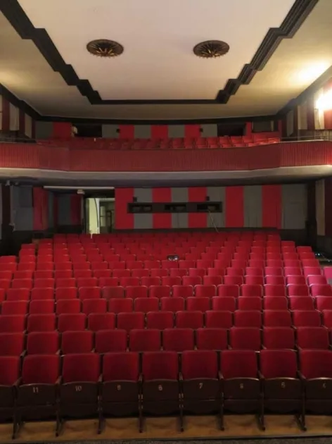 Kino Varšava