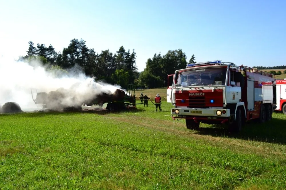 Požár v Hlavici. Foto: HZS LK