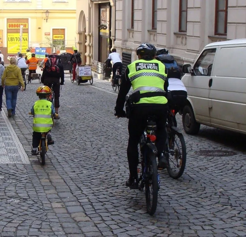 Jízda Libercem. Foto: Cyklisté Liberecka