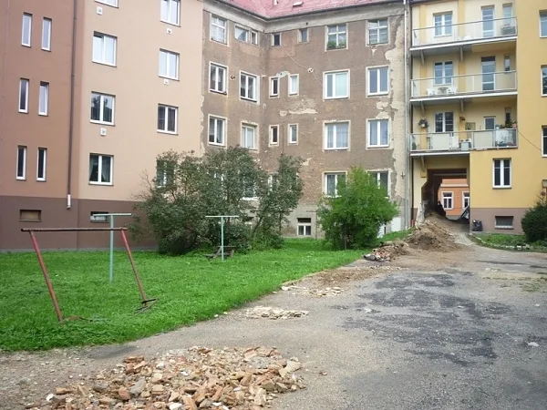 Vnitroblok Okružní ulice. Foto: MML/Jan Král