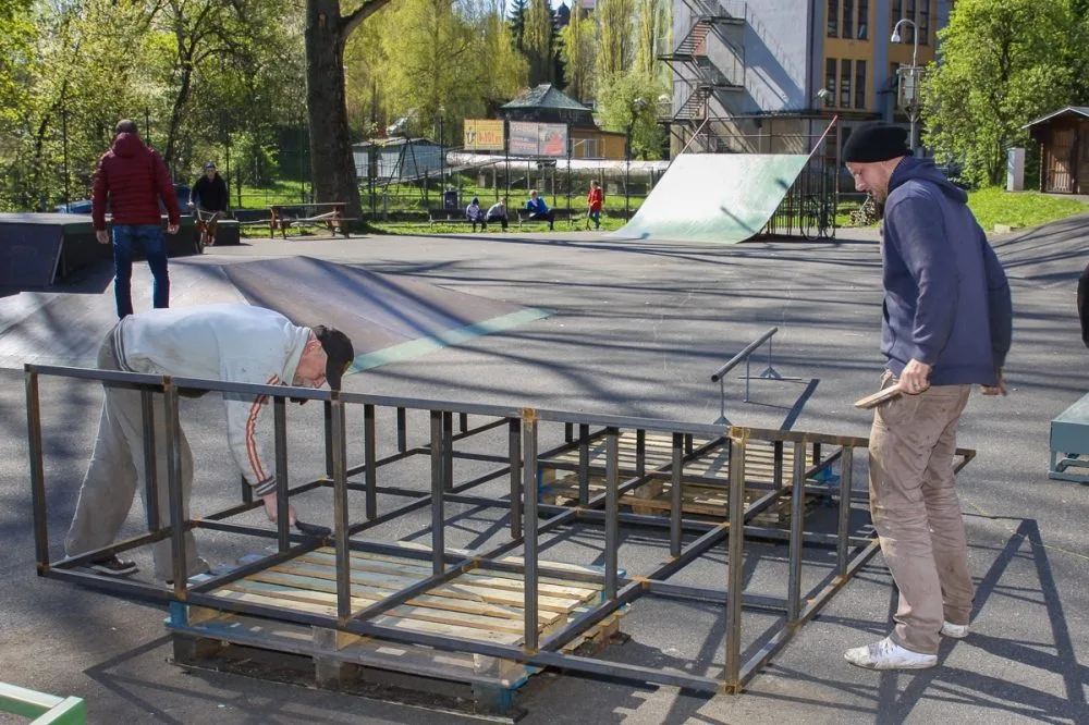 Nová pyramida v přípravě. Foto: MML