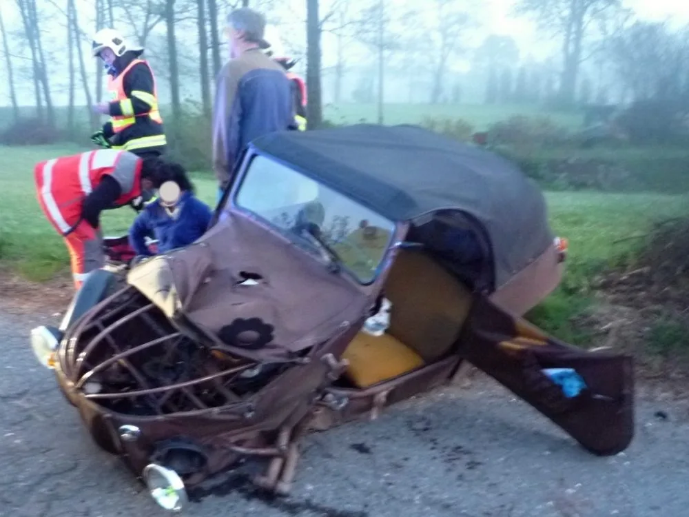 Srážku hadráka s Felicii odnesla dvoučlenná posádka. Foto: HZSLK