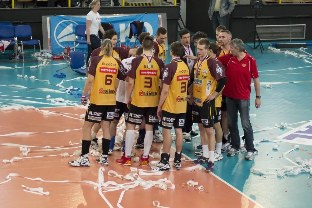 Strhující bitva o titul: Dukla v dramatickém závěru podlehla. Foto: Matouš Müller