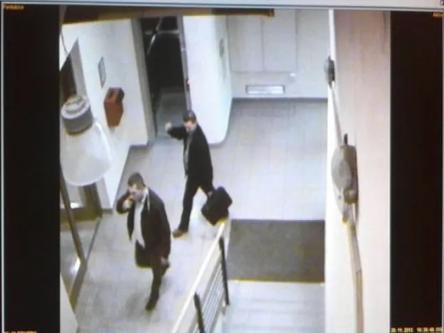 Poznáváte je? Tahle dvojice možná vykradla tři firmy v Liberci. Foto: Policie ČR