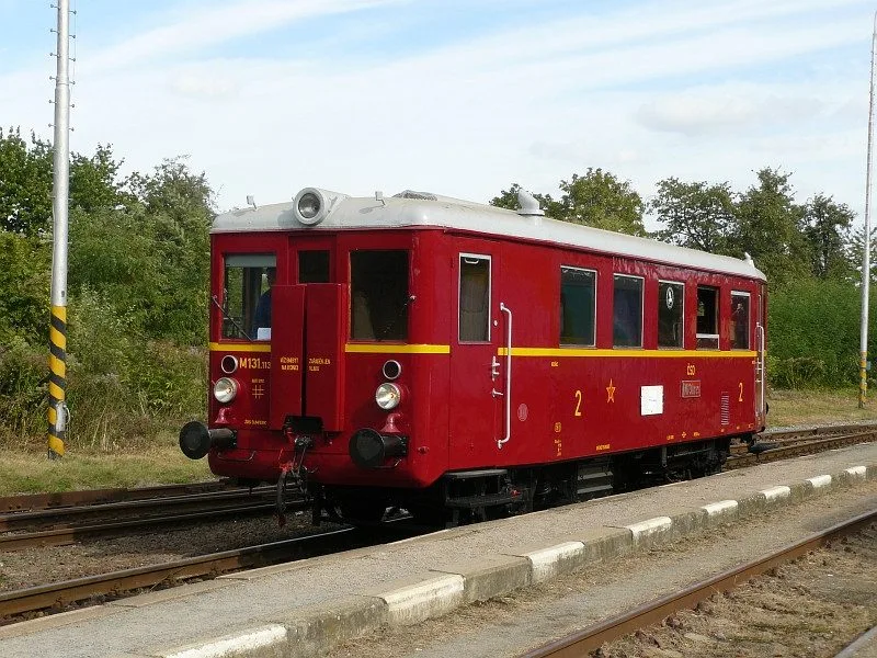 Motorák přezdívaný Hurvínek