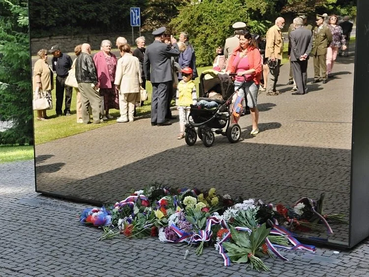 Pátek ve znamení vzpomínky na oběti politických procesů 50. let. Foto: Jan Král