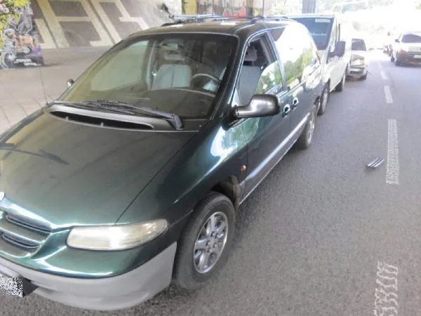 Nepozornost řidiče odnesla další tři auta. Foto: Policie ČR