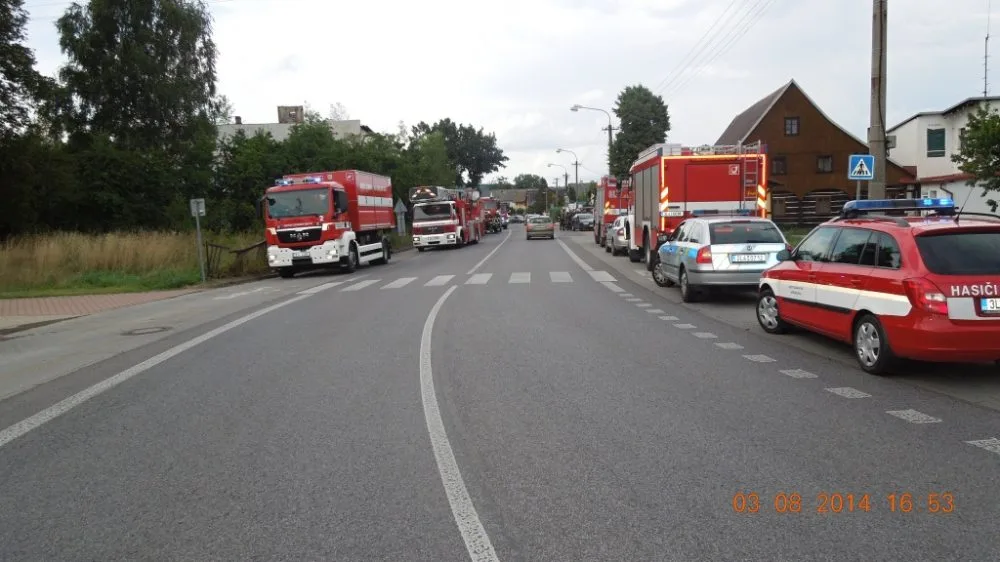 V Zákupech se propadla střecha bývalé mlékárny. Foto: HZSLK