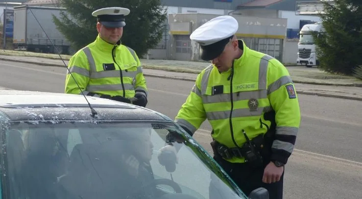 Policisté zkontrolovali na pět stovek vozidel. Foto: Policie ČR