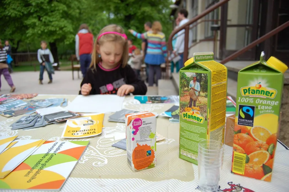 Liďáky provoněla férová snídaně. Zúčastnilo se jí 20 lidí. Foto: Férová snídaně