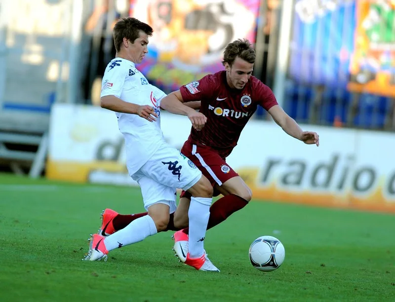 Trávník v utkání proti Spartě. Foto: 1. FC Slovácko