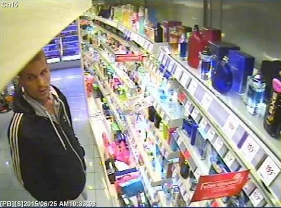 Nepoznáváte tohohle zloděje? Foto: Policie ČR