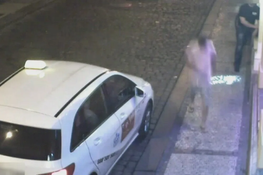 Záznam z kamery zachytil muže, který obtěžoval dívku. Foto: Policie ČR