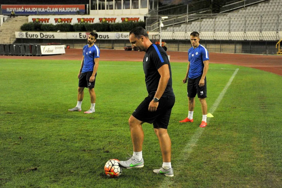 Slovan si vyzkoušel stadion ve Splitu při včerejším tréninku. Foto: Jaroslav Appeltauer