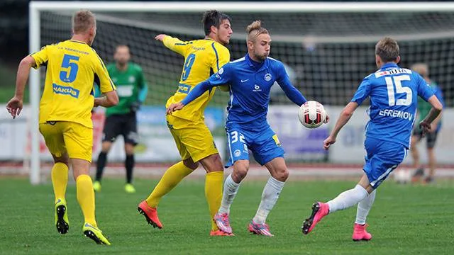 Slovan se na vyřazení Varnsdorfu nadřel. Rozhodly penalty. Foto. Jaroslav Appeltauer