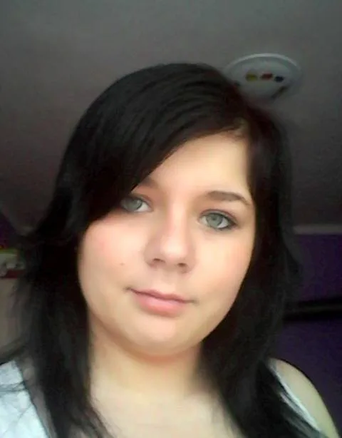 Tahle dívka se už dva měsíce neukázala doma. Nepotkal ji někdo? Foto: Facebook