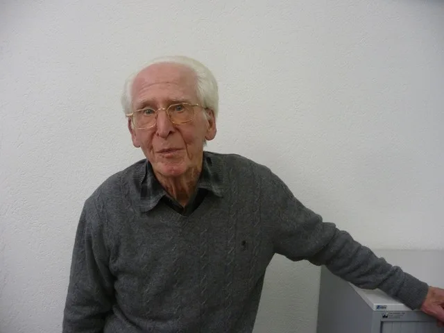 Hans Hiller