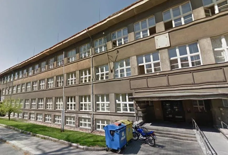 Takhle vypadala budova P před opravou
