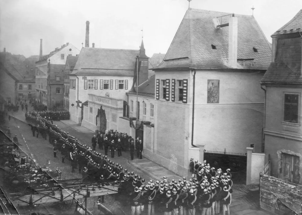 Profesionální hasiči oslavili jubileum. Liberec chrání už 70 let