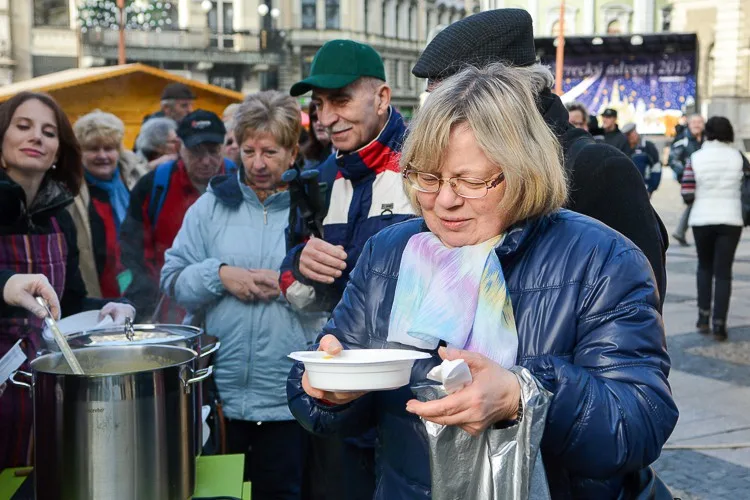 Dýňová polévka provoněla ulice Liberce