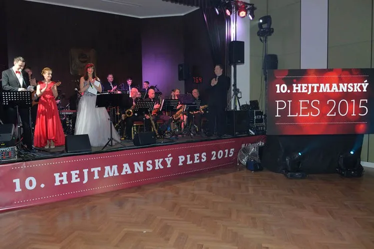 Benefiční hejtmanský ples