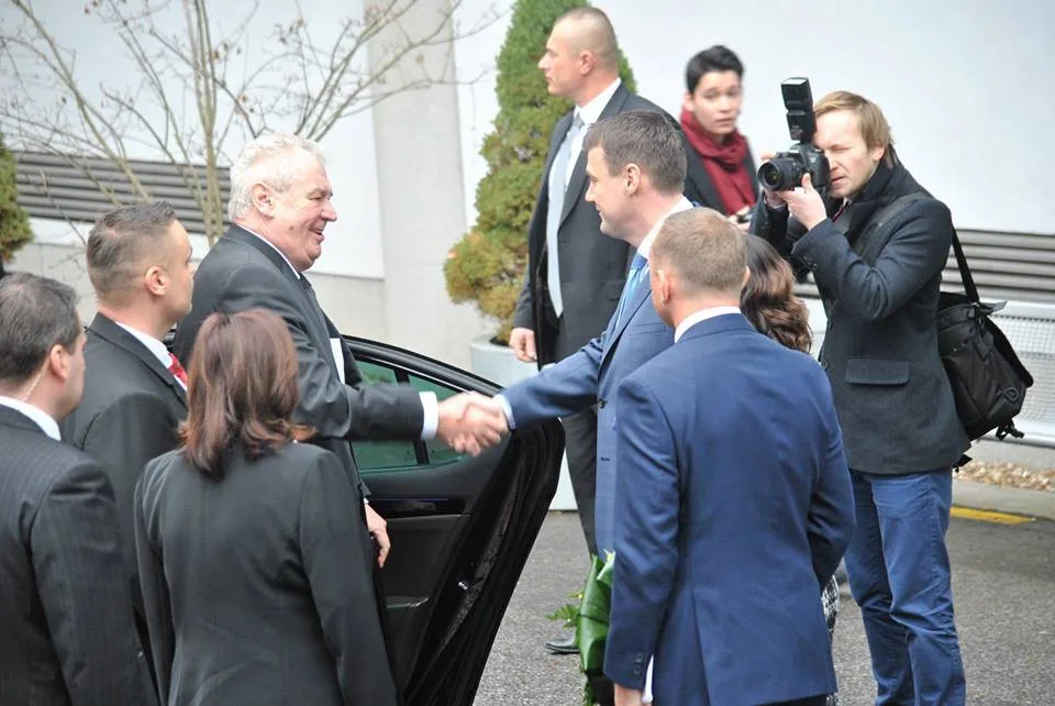 Miloš Zeman právě dorazil do Libereckého kraje