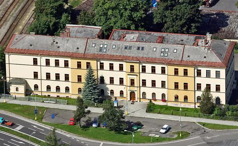 Gymnázium U Balvanu