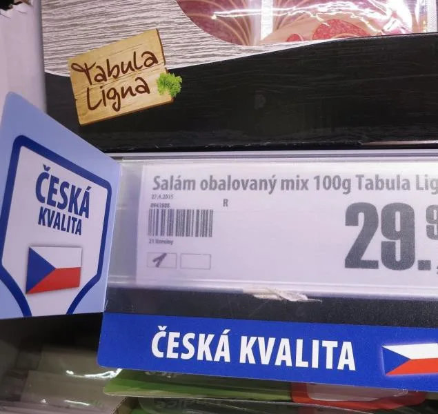 Další potraviny označené zavádějící značkou "Česká kvalita" v Penny Marketu. Po jogurtech inspekce odhalila salámy