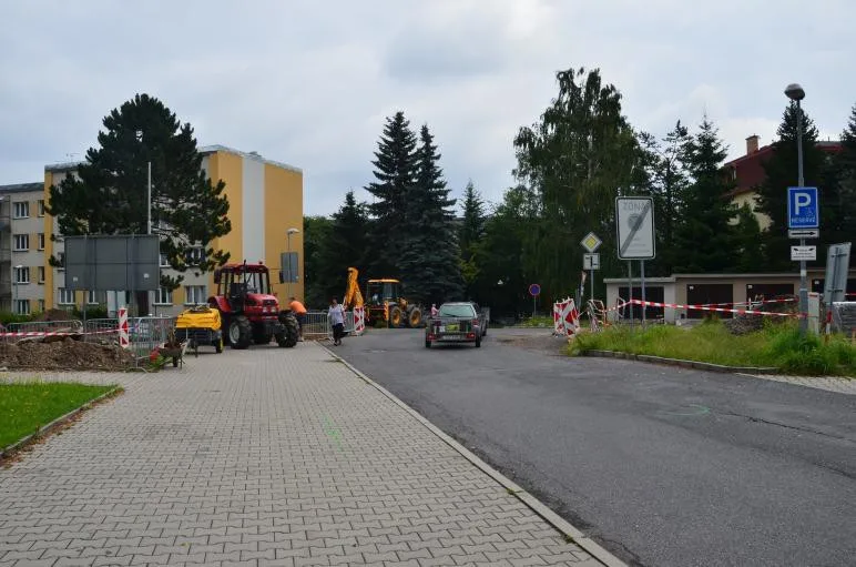 Hlavní vjezd do jablonecké nemocnice bude asi měsíc uzavřený