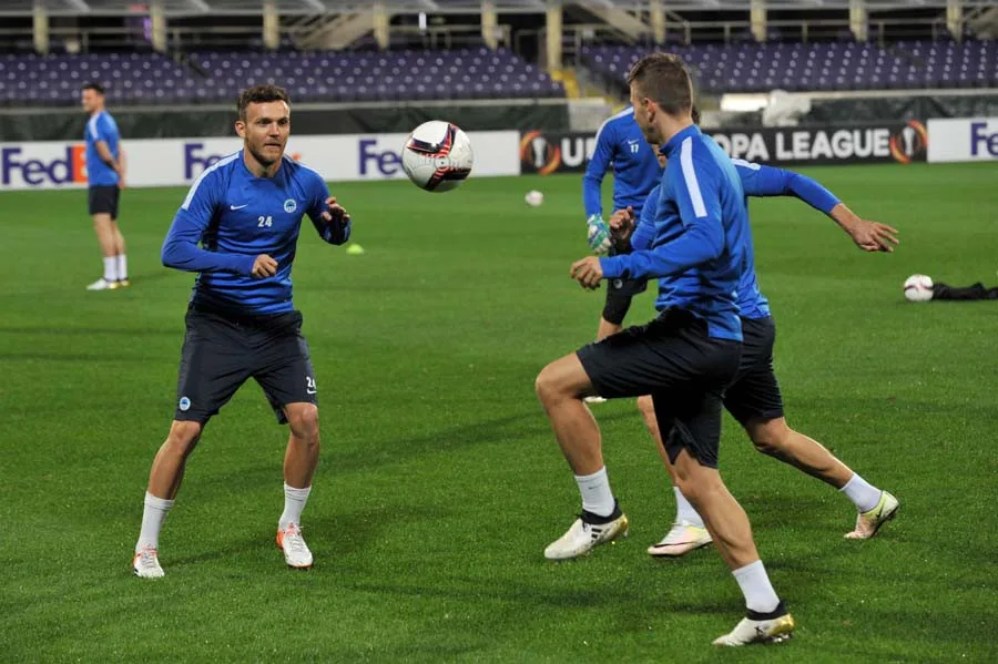 Slovan na předzápasovém tréninku.