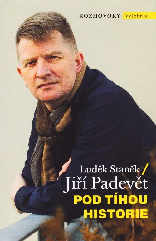 Pod tíhou historie