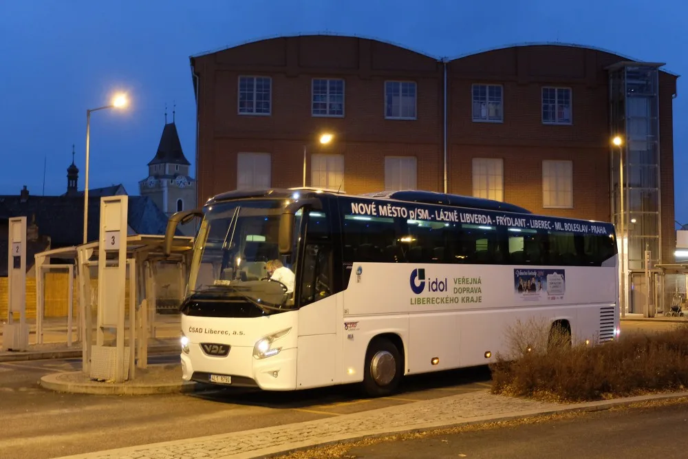 Frýdlantsko a Prahu dnes propojila nová autobusová linka