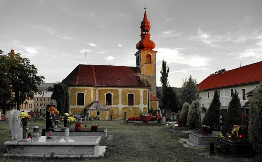 Kostel v Jindřichovicích.