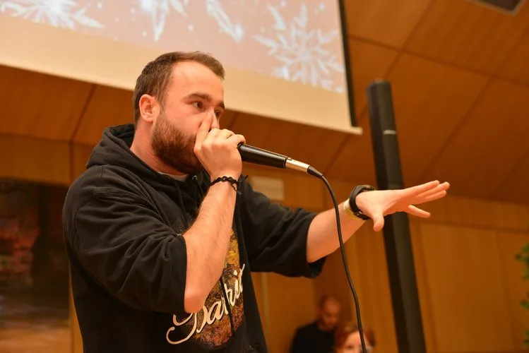 Krajský úřad nakoupil dárky pro bezmála stovku dětí z dětských domovů a azylových domů