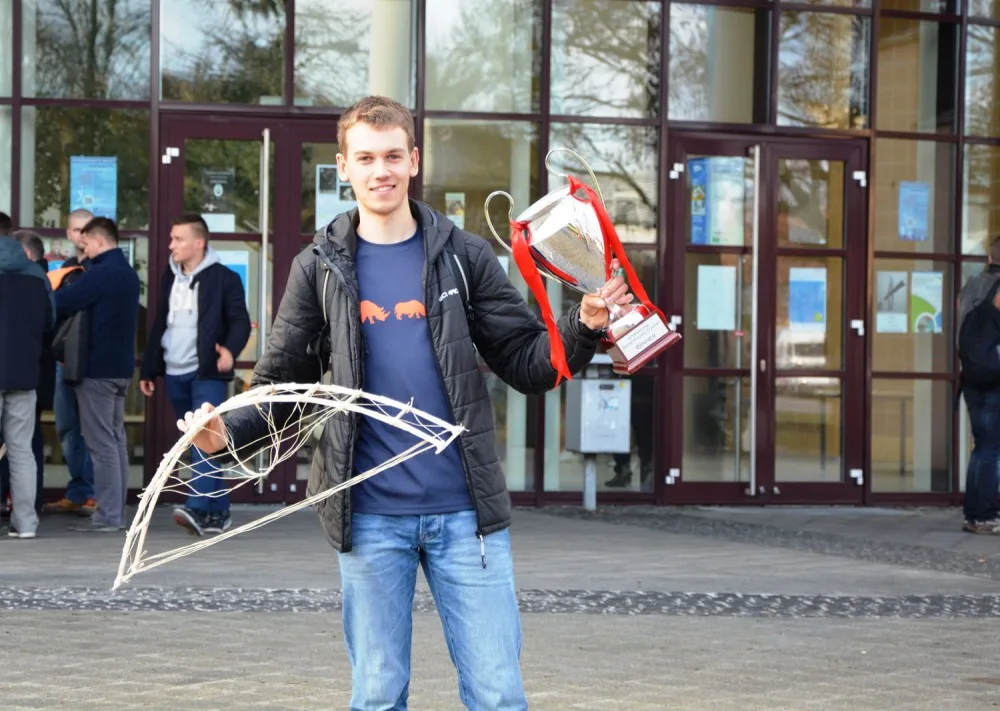 Tomáš Kořínek veze pohár do Liberec
