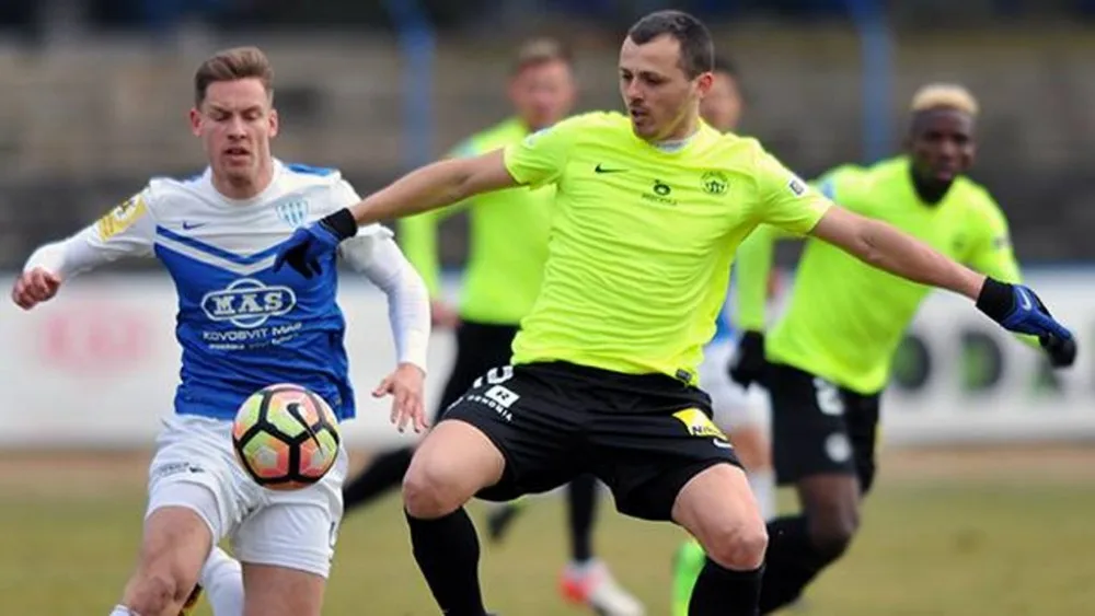 Miloš Bosančić se trefil z penalty.